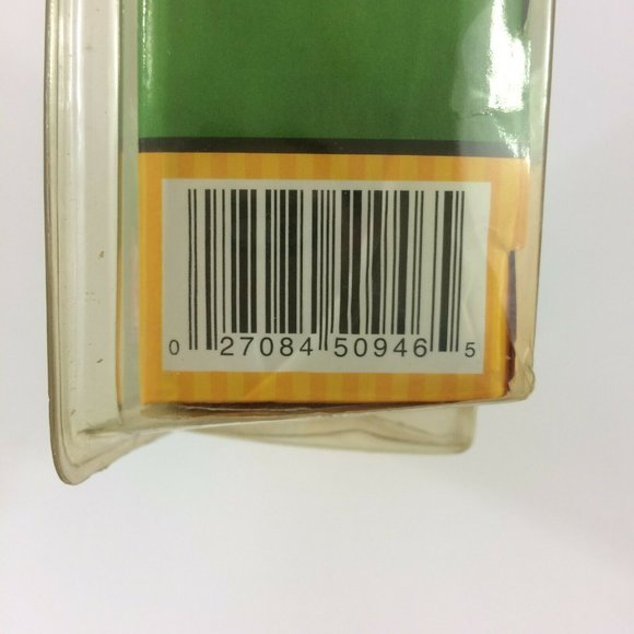 Jr. Scene It? To Go! Kids DVD Game, Portable Case, Magnetic Movers & Board - Picture 10 of 11